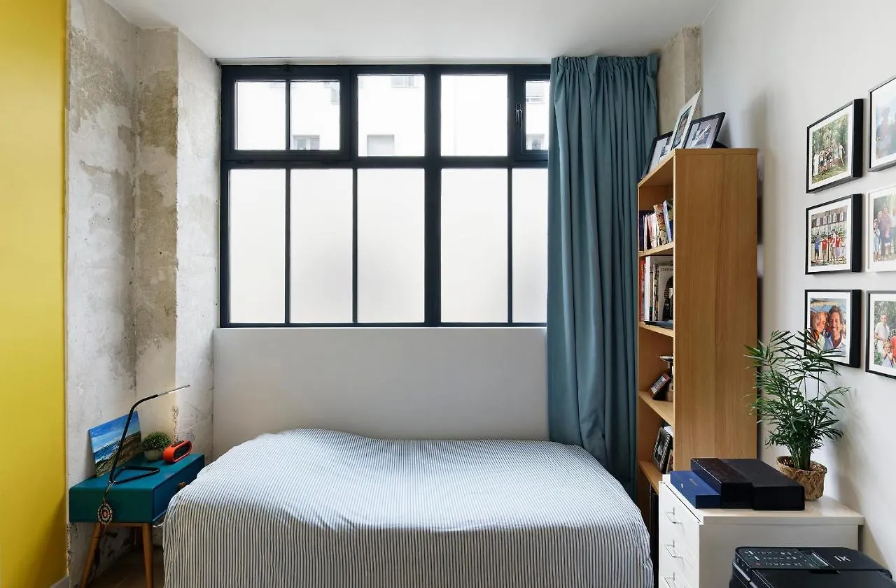 4-Bedroom Apartment In Latin Quarter 파리