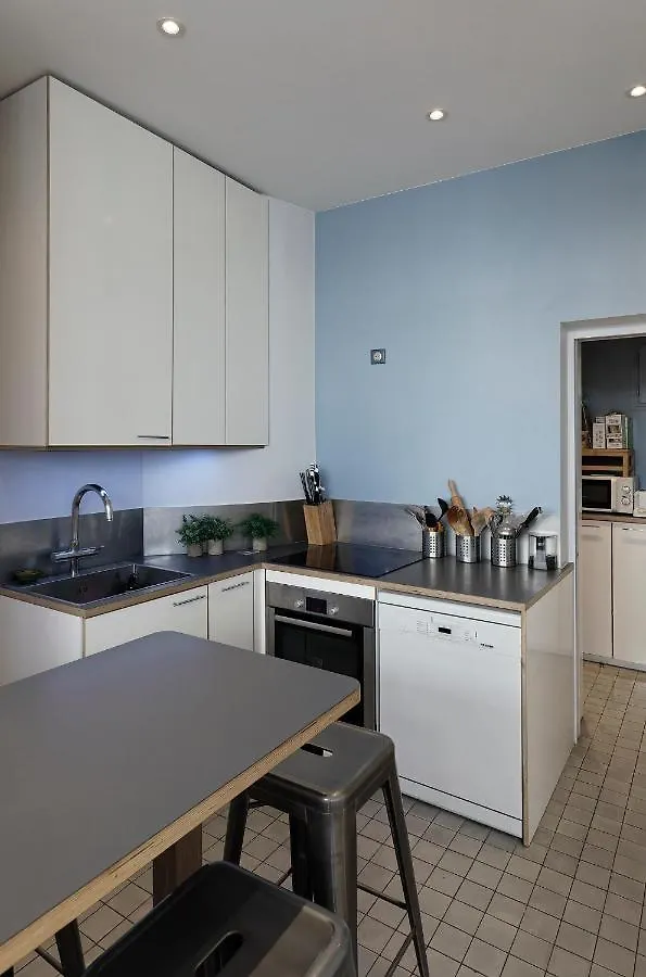 4-Bedroom Apartment In Latin Quarter 파리 0*,